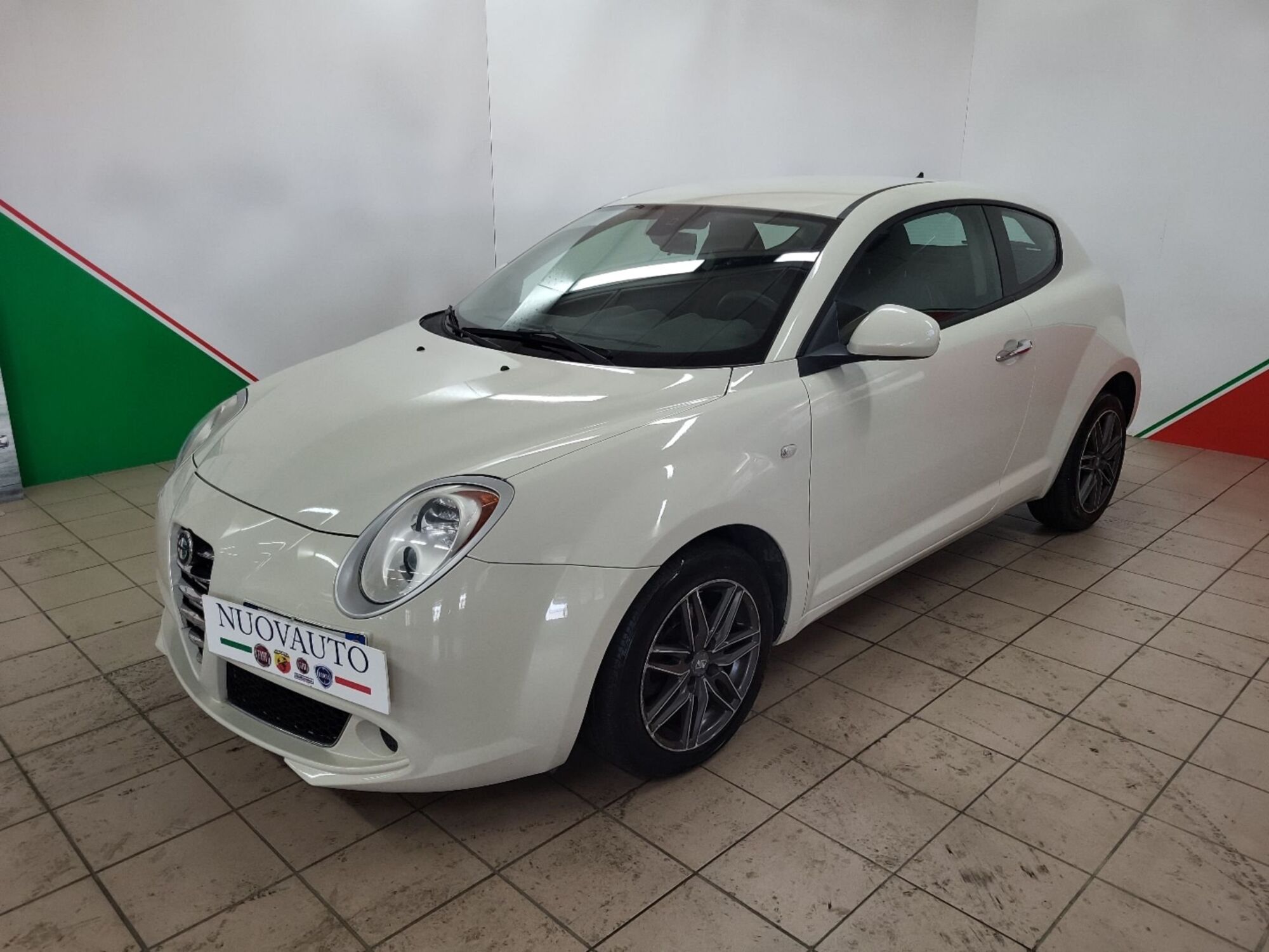 Alfa Romeo MiTo 1.3 JTDm-2 95 CV S&amp;S Distinctive  del 2011 usata a Terranuova Bracciolini