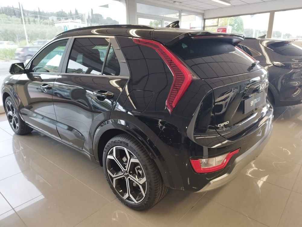 Kia Niro 1.6 GDi DCT HEV Style  nuova a Cortona (4)