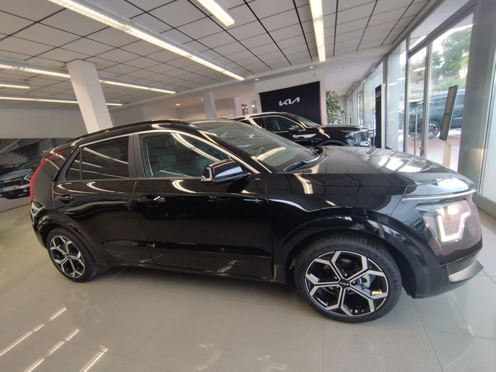 Kia Niro nuova a Arezzo (8)