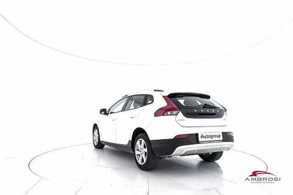 Volvo V40 Cross Country D2 1.6 Business N1  del 2015 usata a Corciano (4)