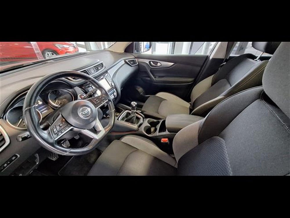 Nissan Qashqai 1.5 dCi Visia  del 2018 usata a Agrigento (2)