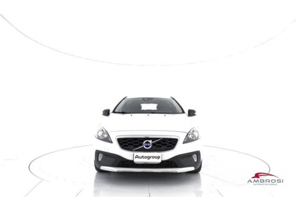Volvo V40 Cross Country D2 1.6 Business  del 2015 usata a Corciano (5)