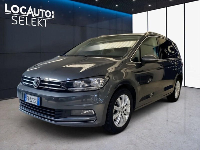 Volkswagen Touran 2.0 TDI 150 CV SCR DSG Highline BlueMotion Technology  del 2019 usata a Torino