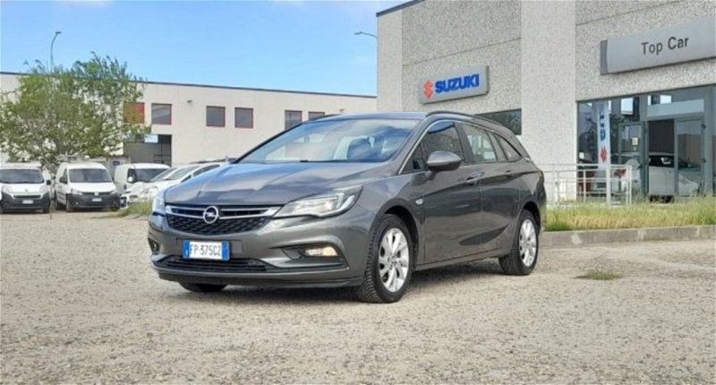 Opel Astra Station Wagon 1.6 CDTi 110CV Start&Stop Sports Business  del 2018 usata a Oristano