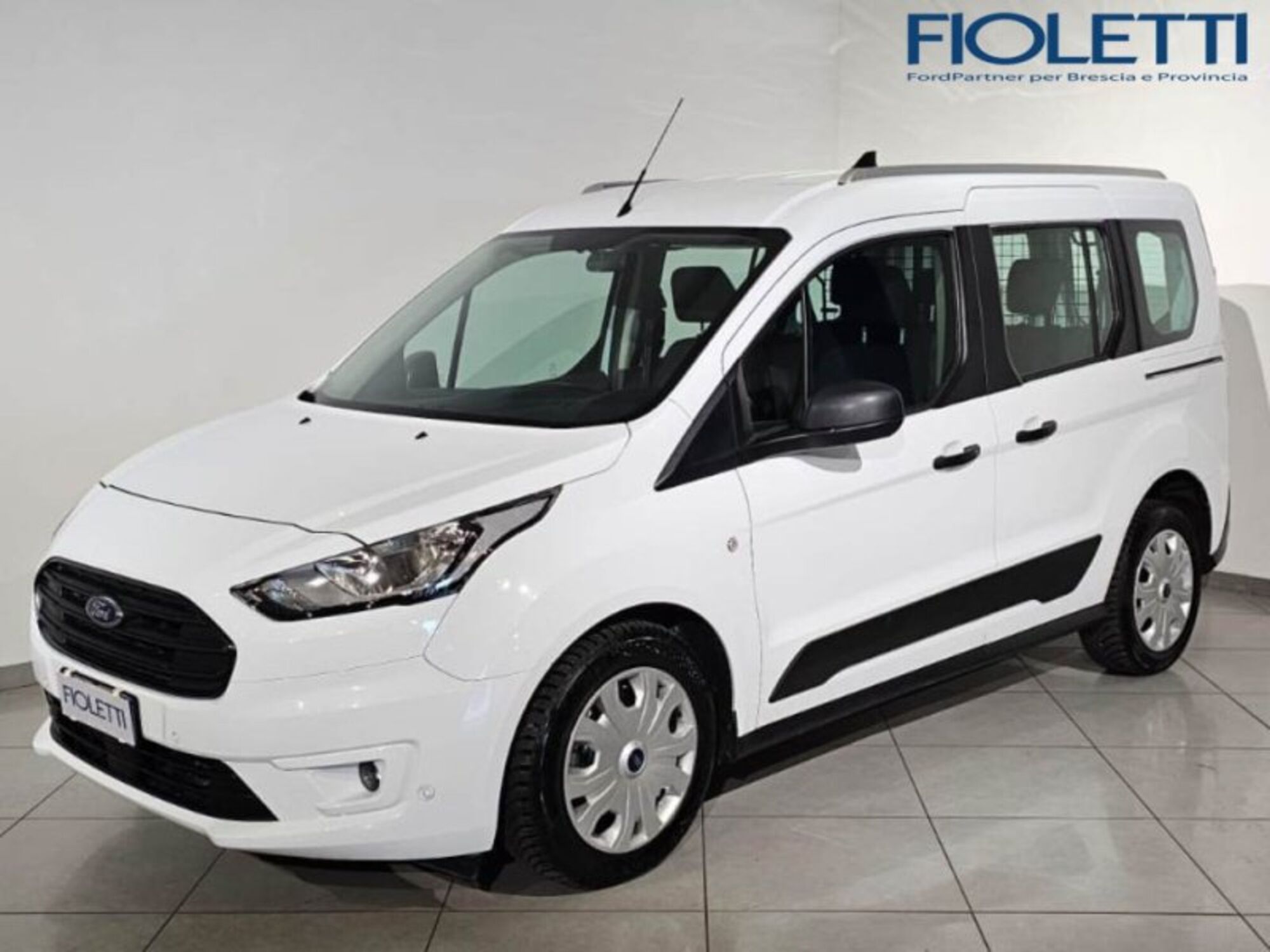 Ford Transit Connect Wagon 220 1.5 TDCi 100CV PC Combi Trend N1  del 2023 usata a Brescia