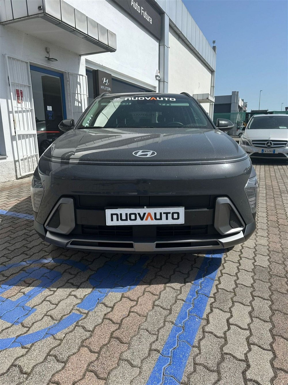 Hyundai Kona HEV 1.6 DCT XLine del 2023 usata a Madignano (4)