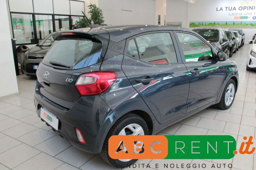 Hyundai i10 usata a Milano (7)