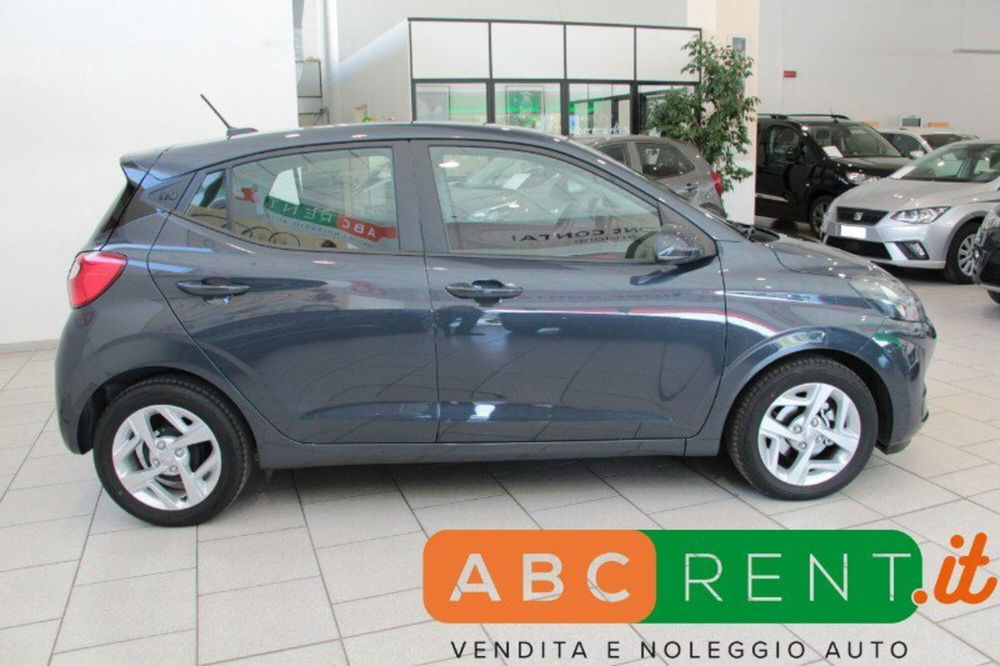 Hyundai i10 usata a Milano (8)