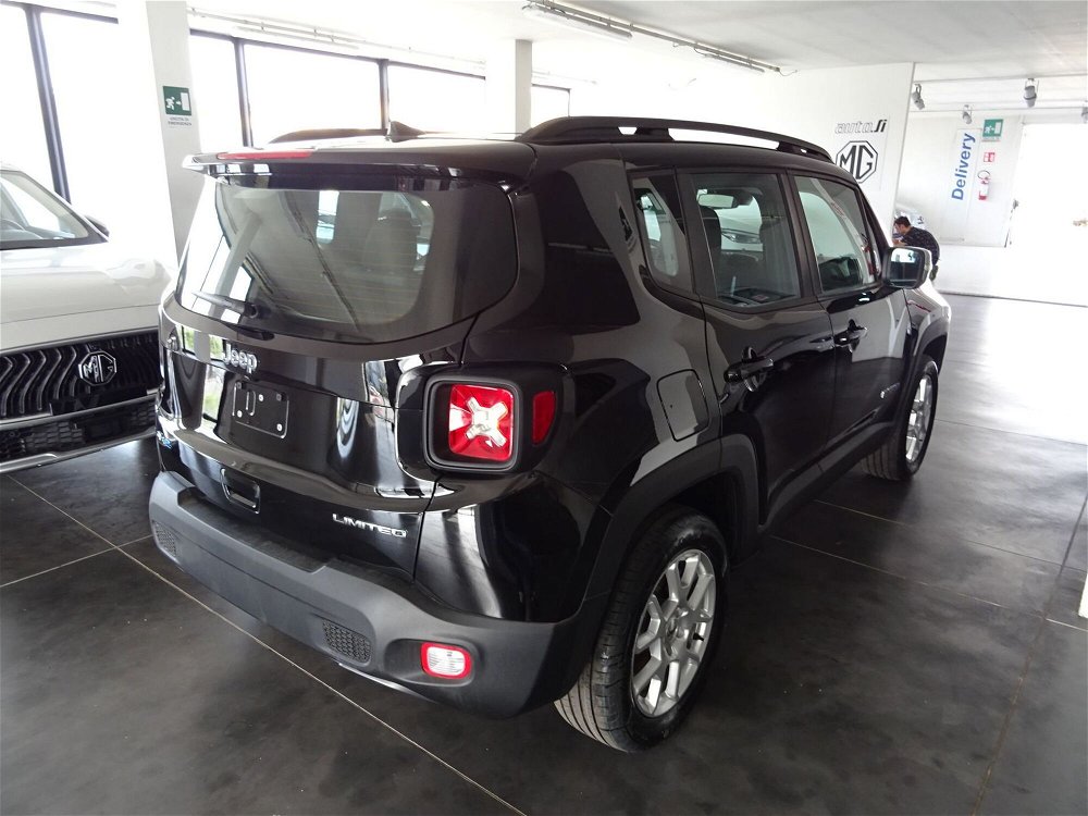 Jeep Renegade 1.3 T4 190CV PHEV 4xe AT6 Business Plus  nuova a Lucca (5)
