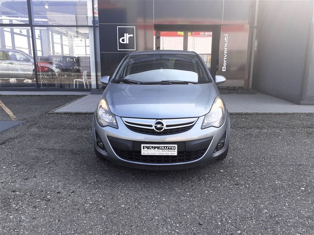 Opel Corsa 1.2 85CV 5 porte GPL-TECH Edition  del 2014 usata a Piacenza (2)