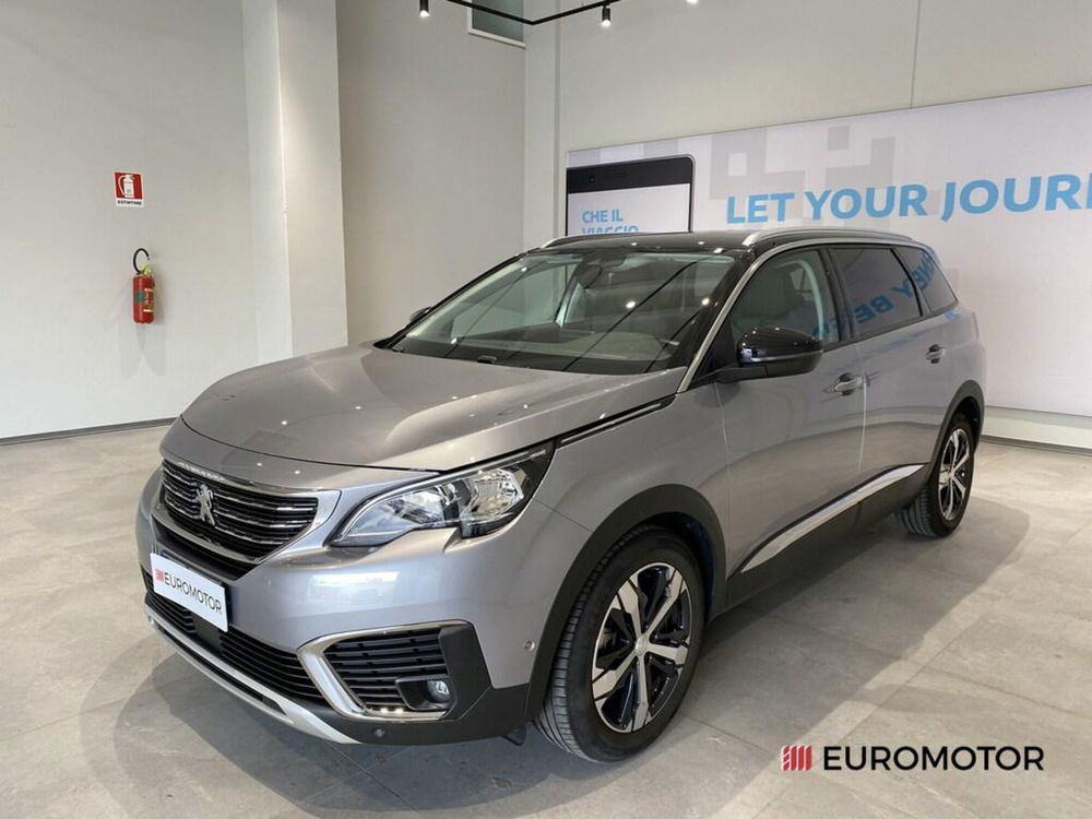 Peugeot 5008 1.5 bluehdi Allure Pack s&s 130cv eat8 del 2020 usata a Modugno