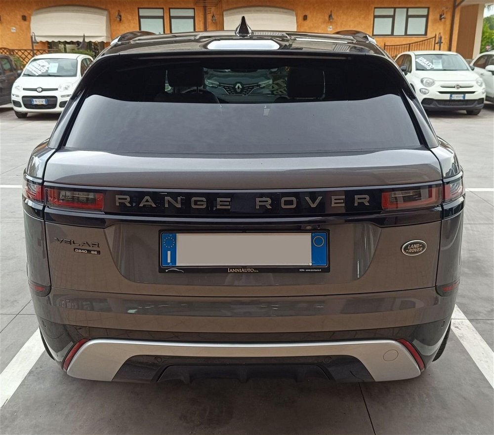 Land Rover Range Rover Velar 2.0D I4 240 CV R-Dynamic SE  del 2017 usata a Sora (5)