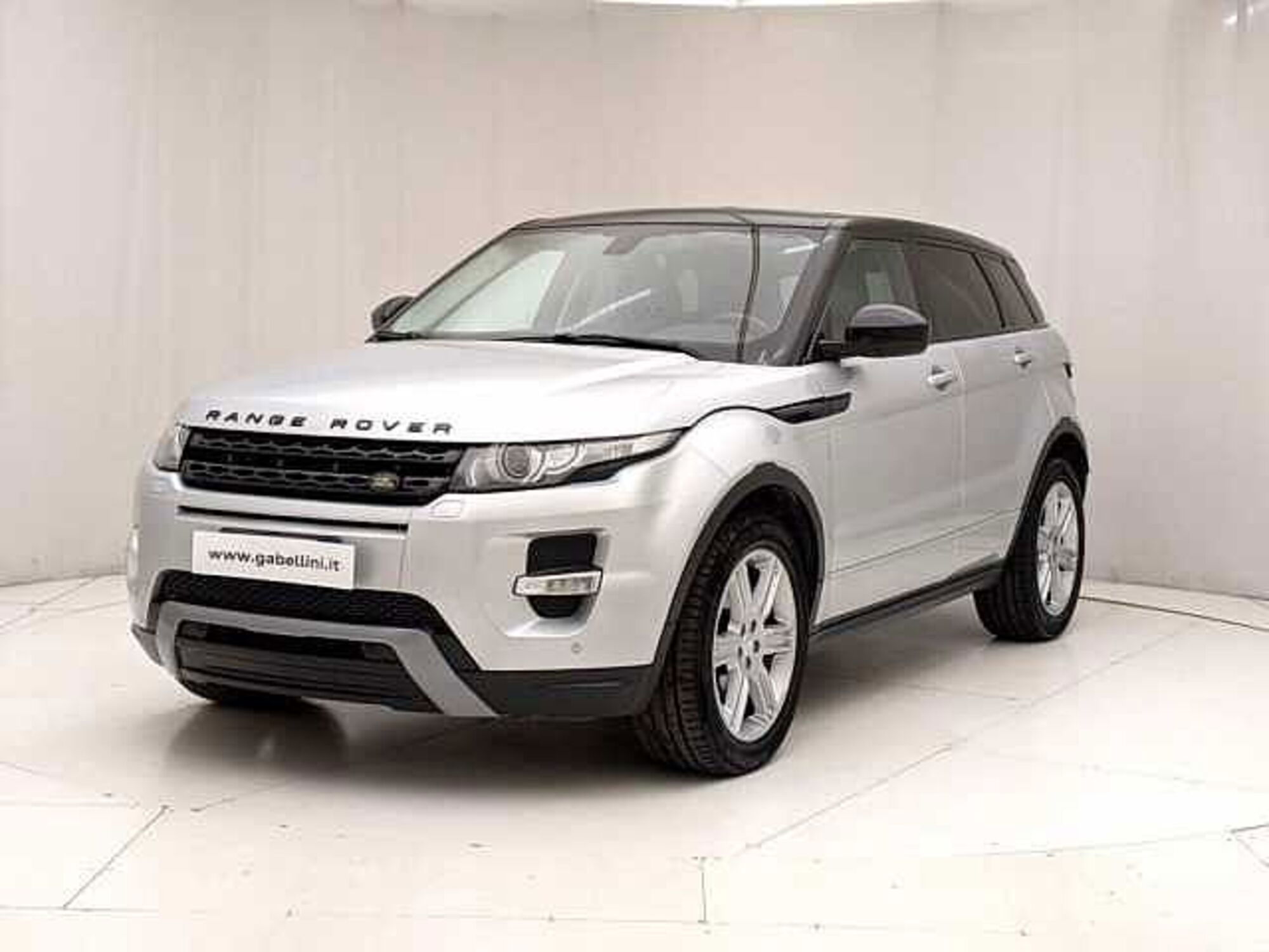 Land Rover Range Rover Evoque 2.2 TD4 5p. Dynamic  del 2015 usata a Pesaro