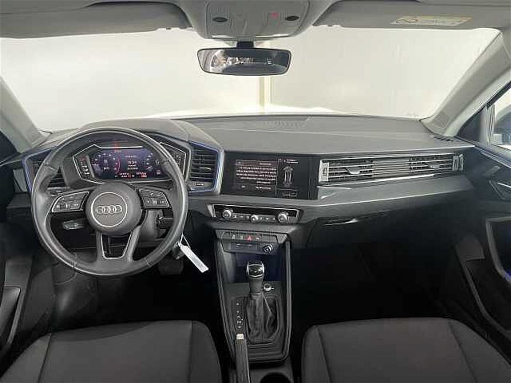 Audi A1 citycarver 30 TFSI S tronic Admired  del 2020 usata a Lucca (3)