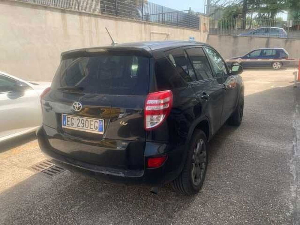 Toyota Rav4 usata a Roma (17)