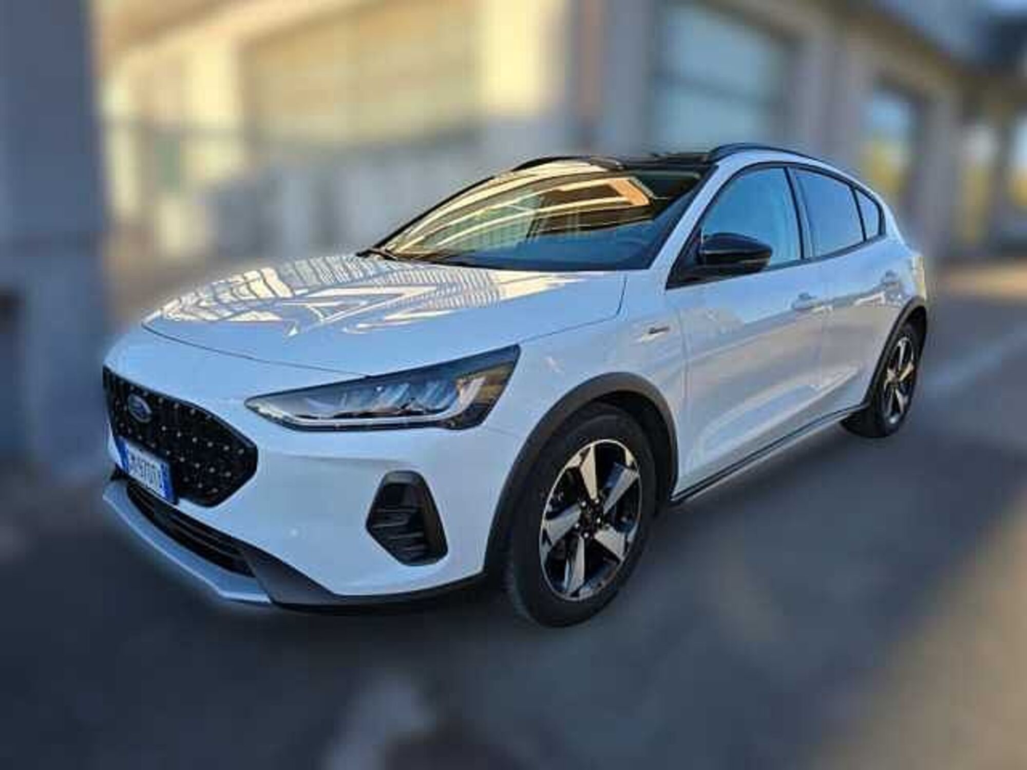 Ford Focus 1.5 EcoBlue 115 CV automatico 5p. Active Style  del 2023 usata a Livorno