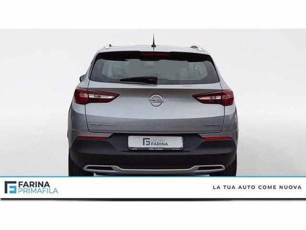 Opel Grandland X usata a Napoli (4)