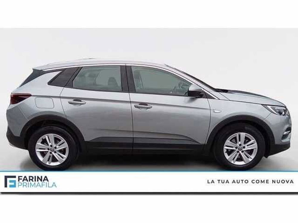 Opel Grandland X usata a Napoli (6)