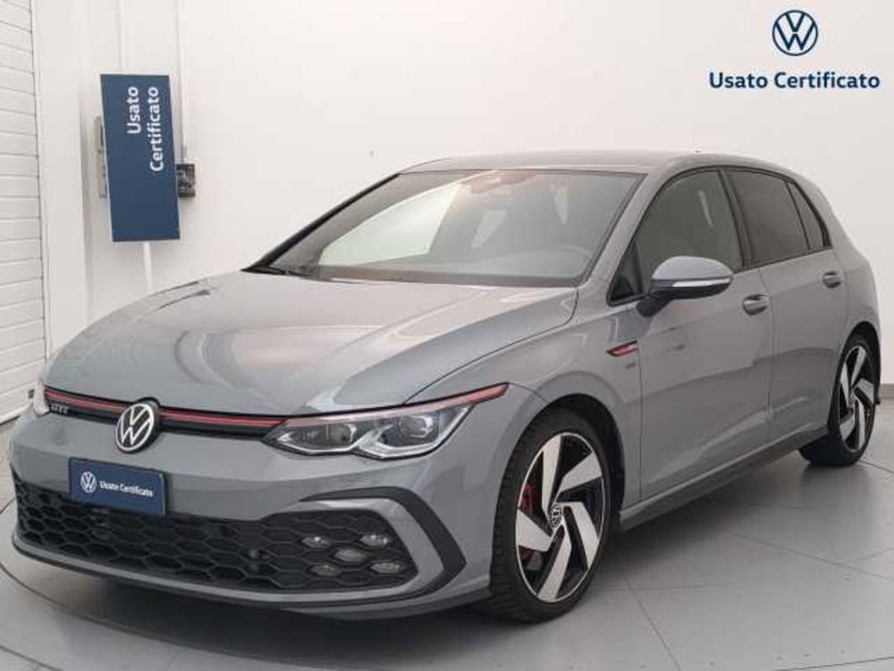 Volkswagen Golf usata a Varese