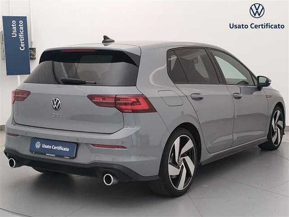 Volkswagen Golf 2.0 TSI GTI DSG del 2020 usata a Busto Arsizio (4)