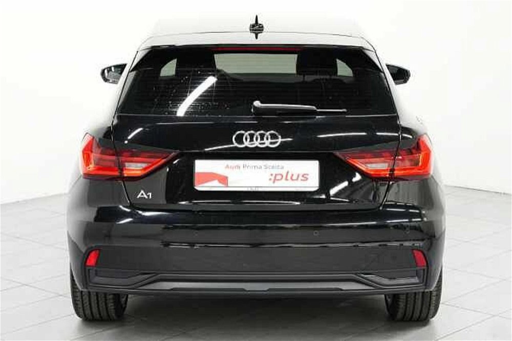 Audi A1 Sportback 1.0 TFSI ultra Admired  del 2020 usata a Barni (4)