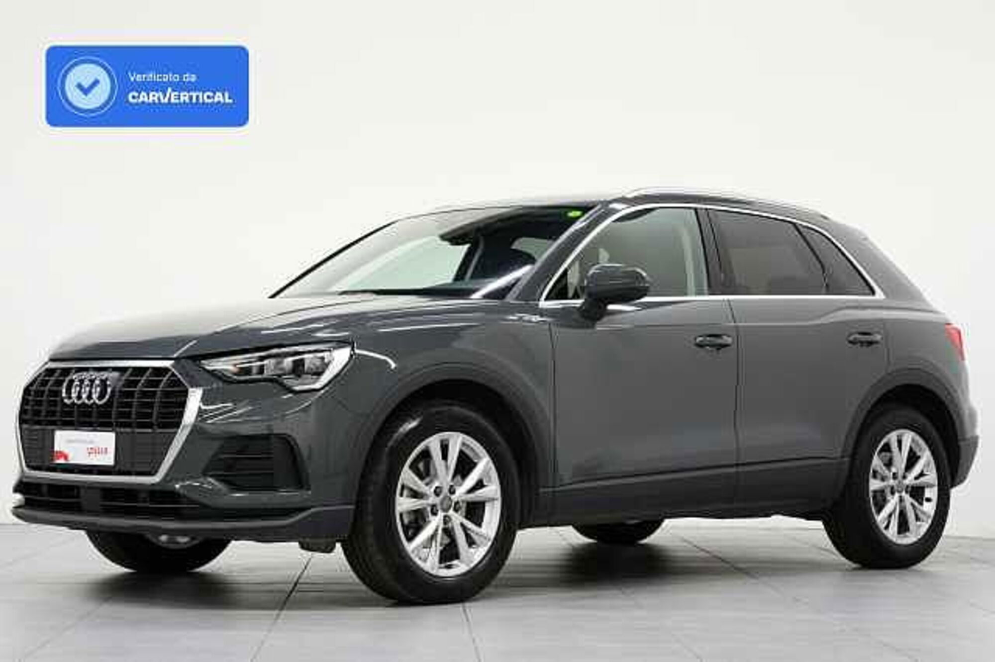 Audi Q3 35 2.0 tdi Business Advanced s-tronic del 2020 usata a Barni