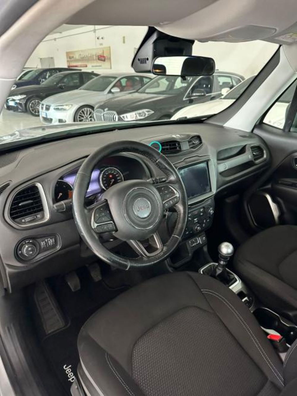 Jeep Renegade usata a Napoli (6)