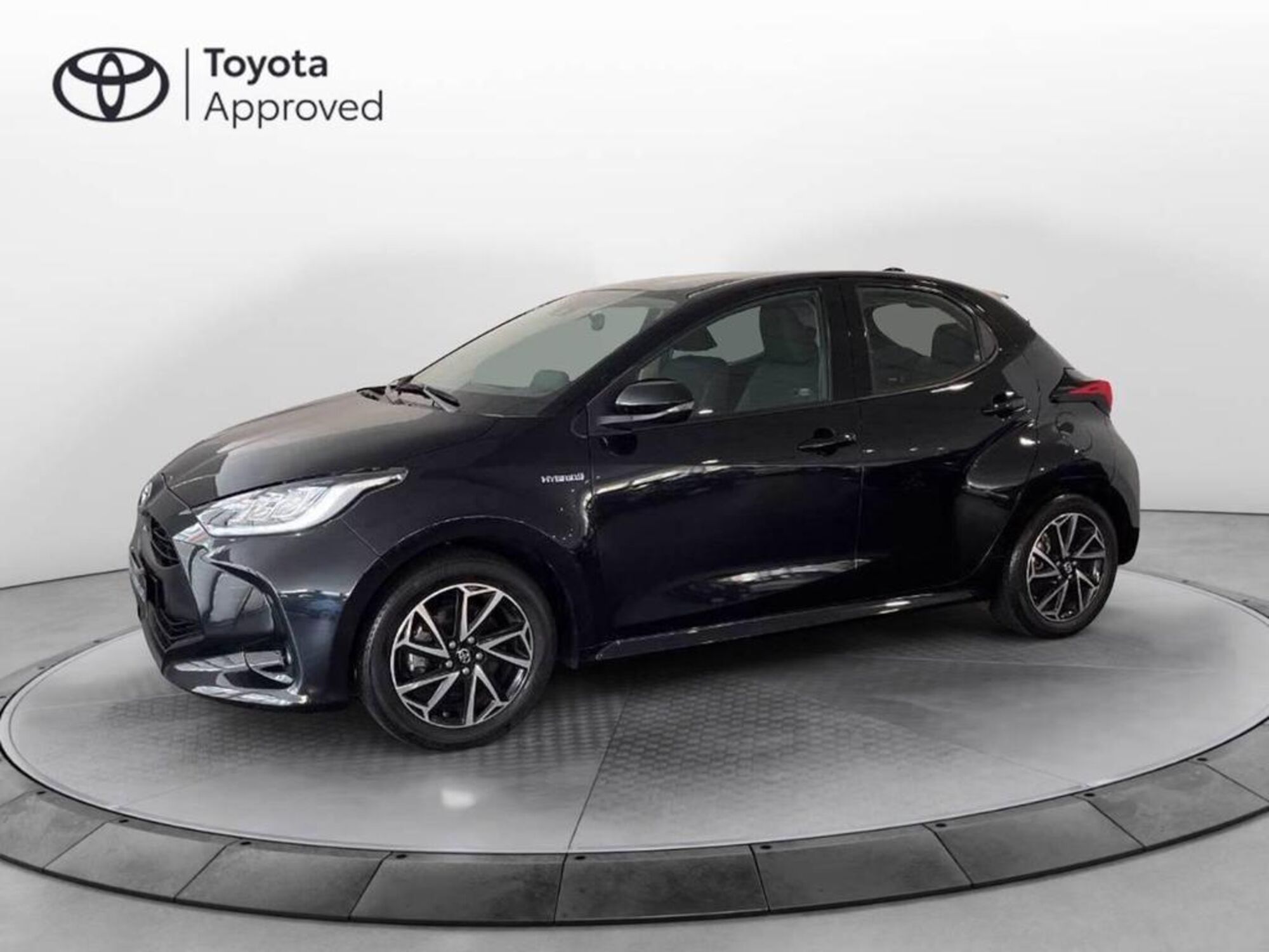 Toyota Yaris Cross 1.5h GR Sport Black Sky fwd 116cv e-cvt del 2021 usata a Torino