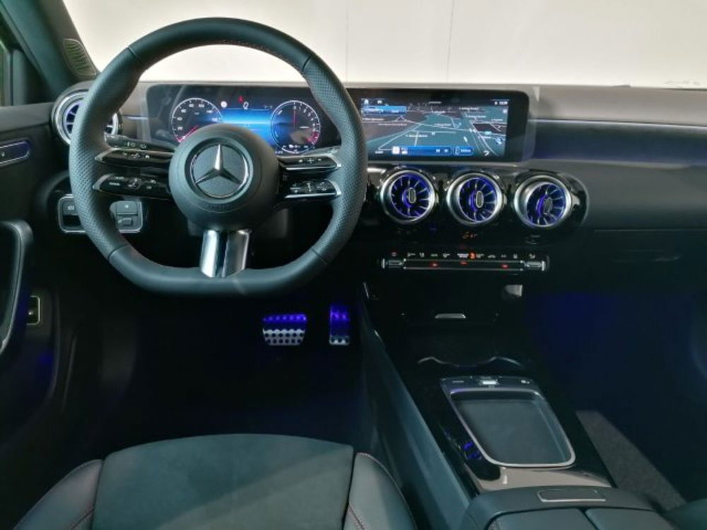 Mercedes-Benz Classe A nuova a Bologna (13)