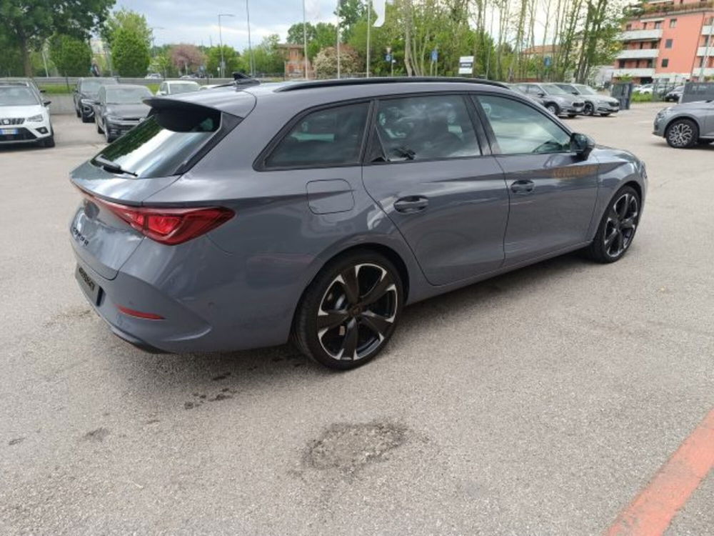 Cupra Leon Station Wagon Leon Sportstourer 1.4 e-HYBRID 245 CV DSG VZ del 2023 usata a Arzignano (4)