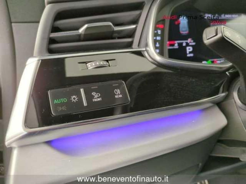 Audi Q8 usata a Avellino (16)