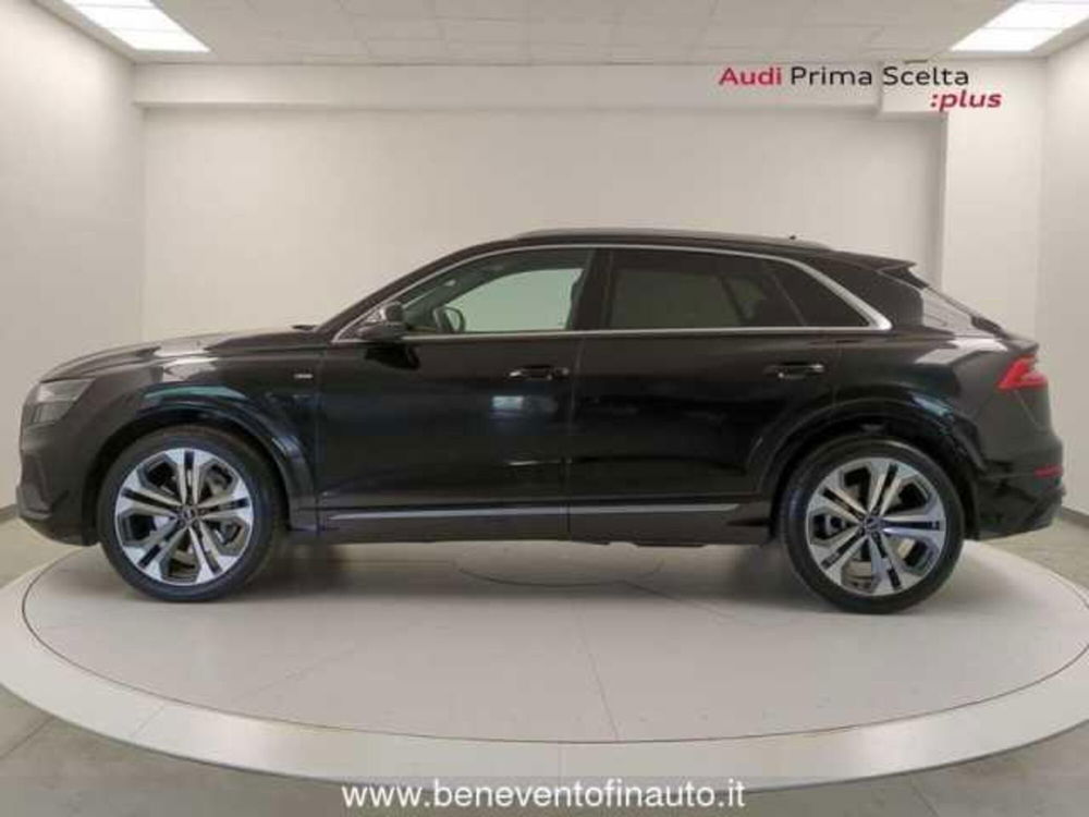 Audi Q8 Q8 50 TDI 286 CV quattro tiptronic  del 2022 usata a Pratola Serra (4)