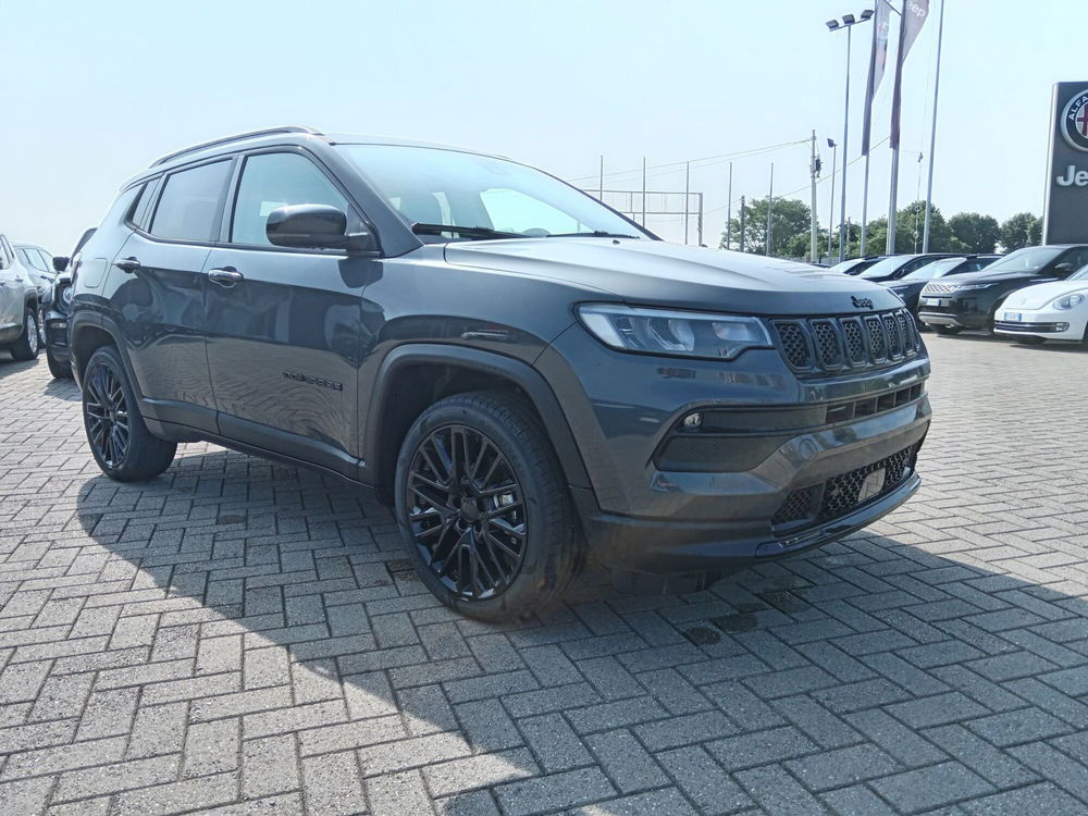 Jeep Compass nuova a Alessandria (3)