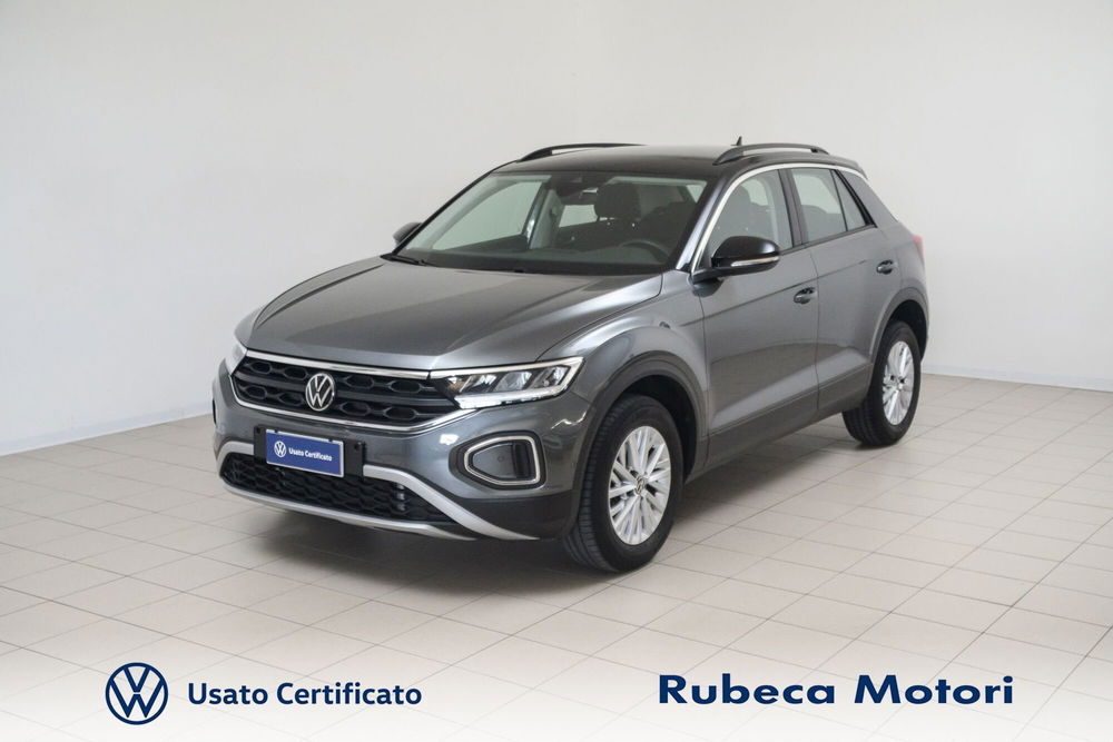 Volkswagen T-Roc 1.5 tsi Life dsg del 2022 usata a Citta' della Pieve