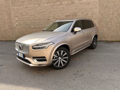 Volvo XC90 B5 (d) AWD automatico 7 posti Ultimate Bright del 2023 usata a Bergamo