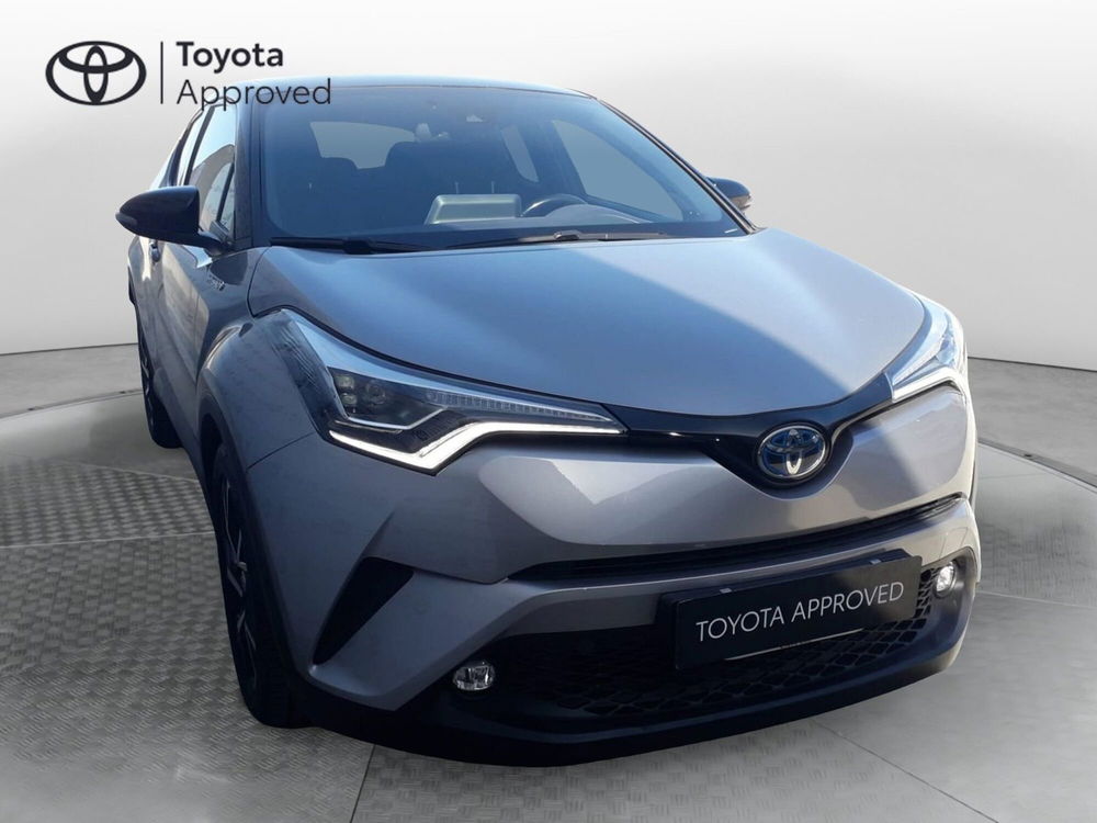 Toyota Toyota C-HR usata a Cagliari (5)