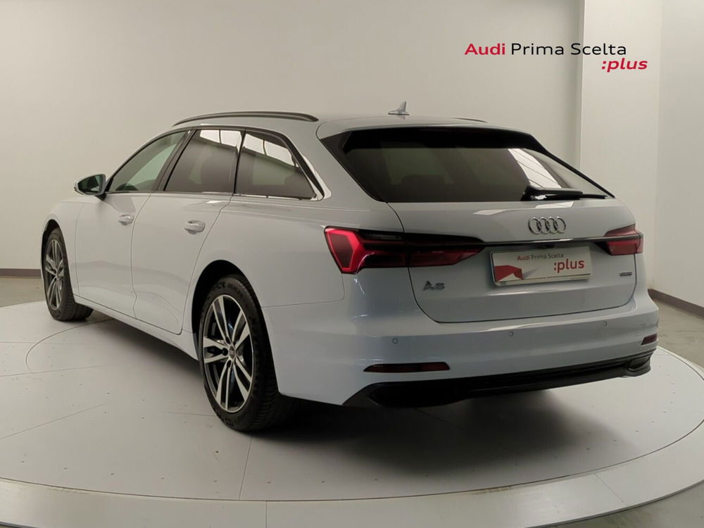 Audi A6 Avant 40 2.0 TDI quattro ultra S tronic Sport del 2023 usata a Pratola Serra (5)