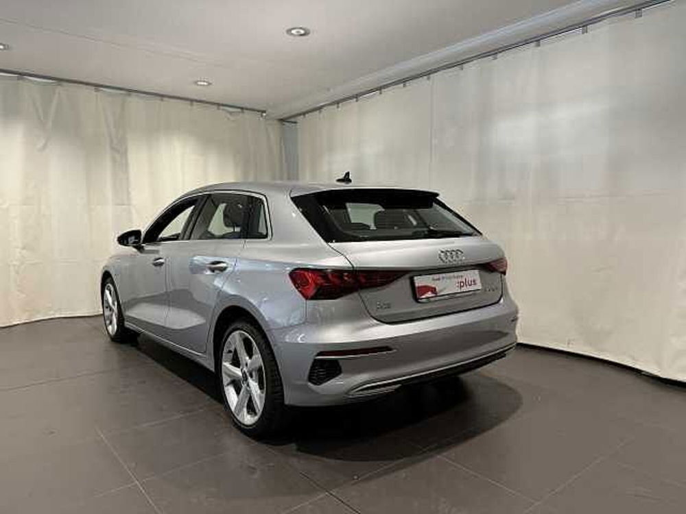 Audi A3 Sportback 1.4 TFSI COD ultra S tronic Business del 2021 usata a Genova (2)