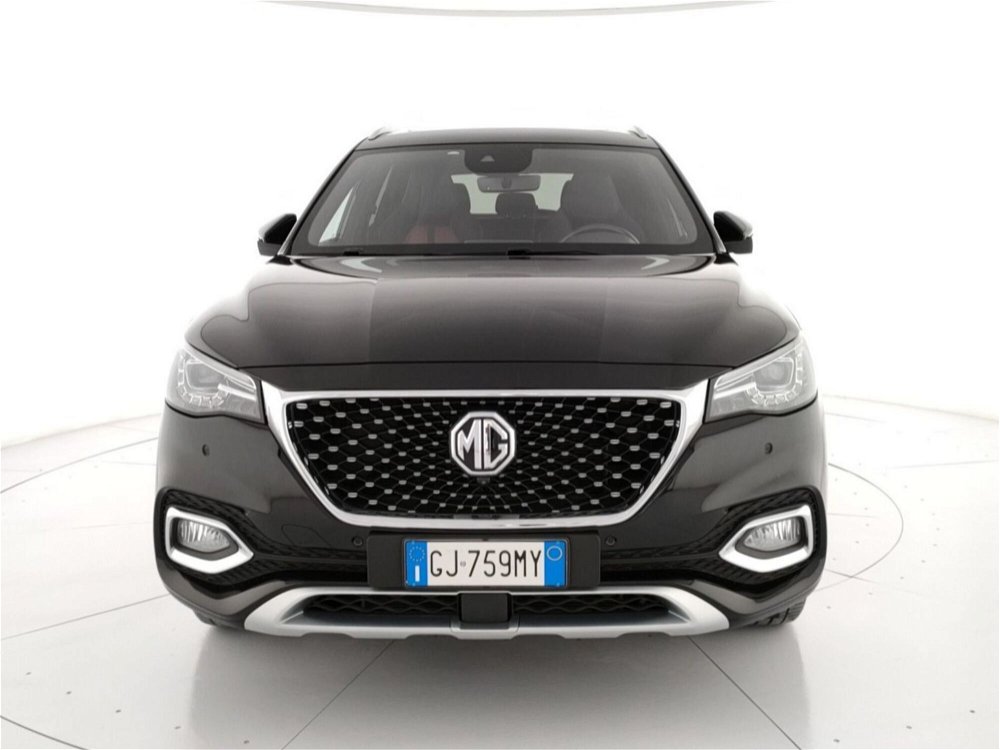 Mg EHS Plug-in Hybrid Exclusive del 2022 usata a Roma (5)