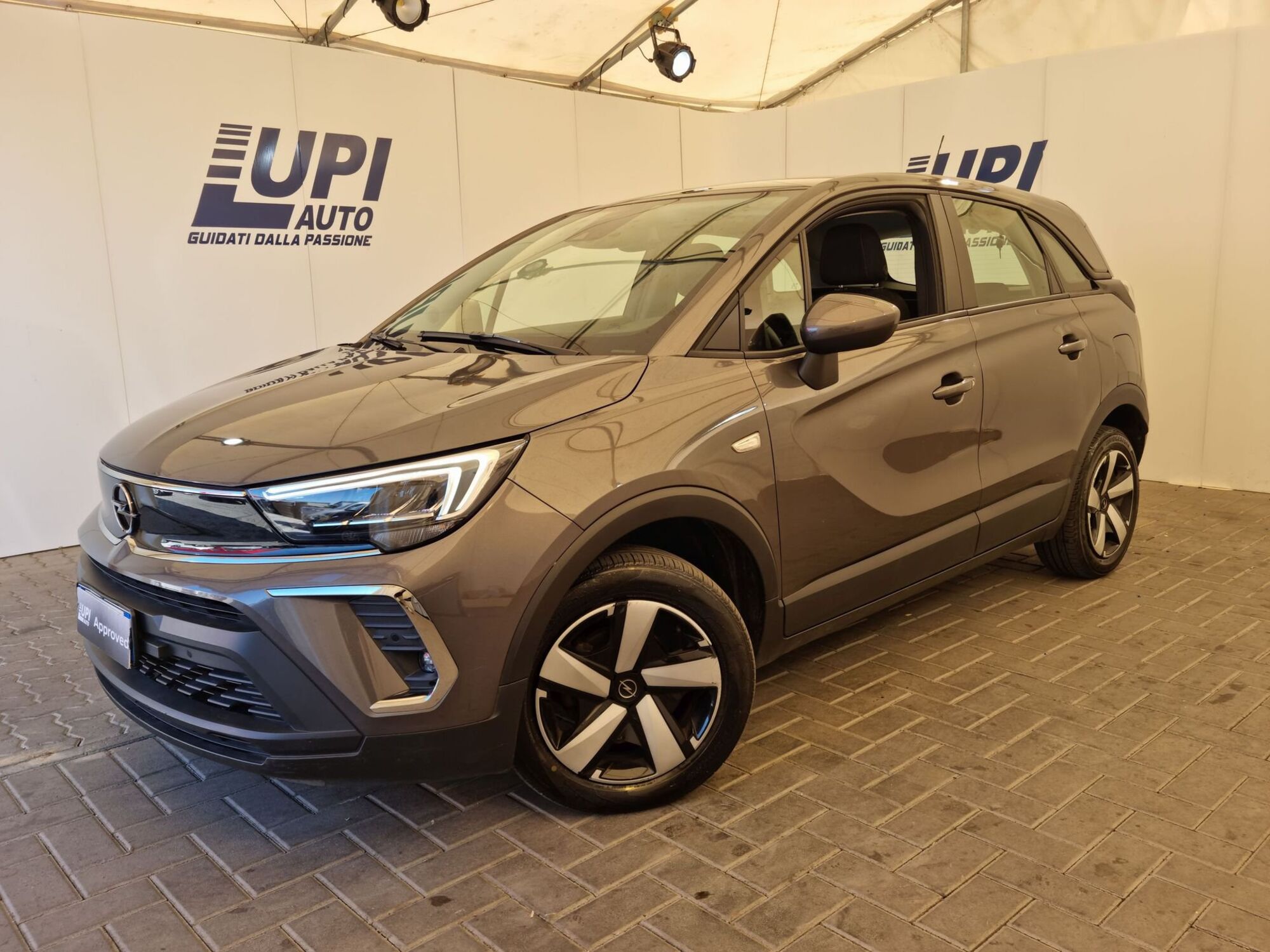 Opel Crossland 1.5 ecotec Elegance 110cv del 2021 usata a Serravalle Pistoiese