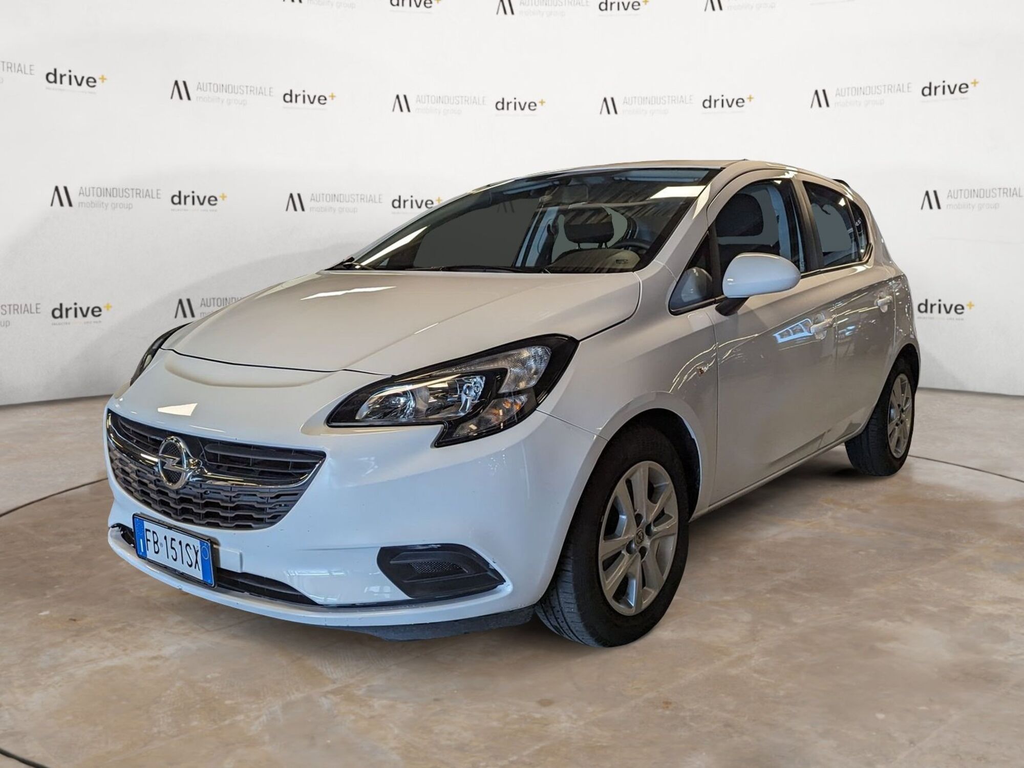 Opel Corsa 1.4 90CV GPL Tech 5 porte Cosmo del 2015 usata a Bolzano/Bozen