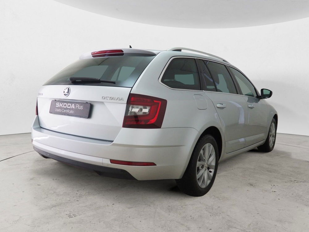 Skoda Octavia Station Wagon usata a Torino (6)