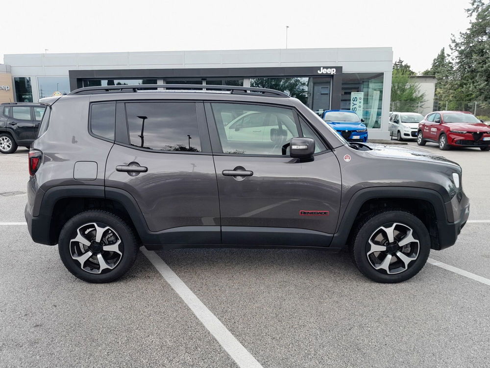 Jeep Renegade usata a Ancona (7)