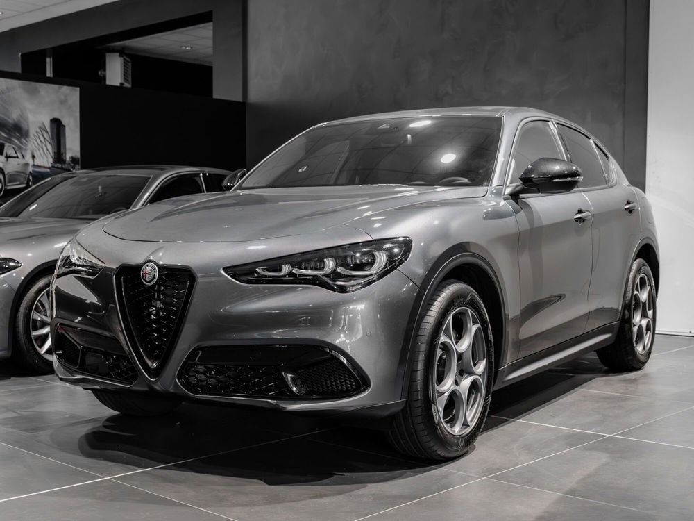 Alfa Romeo Stelvio Stelvio 2.2 Turbodiesel 160 CV AT8 RWD Sprint  nuova a Prato