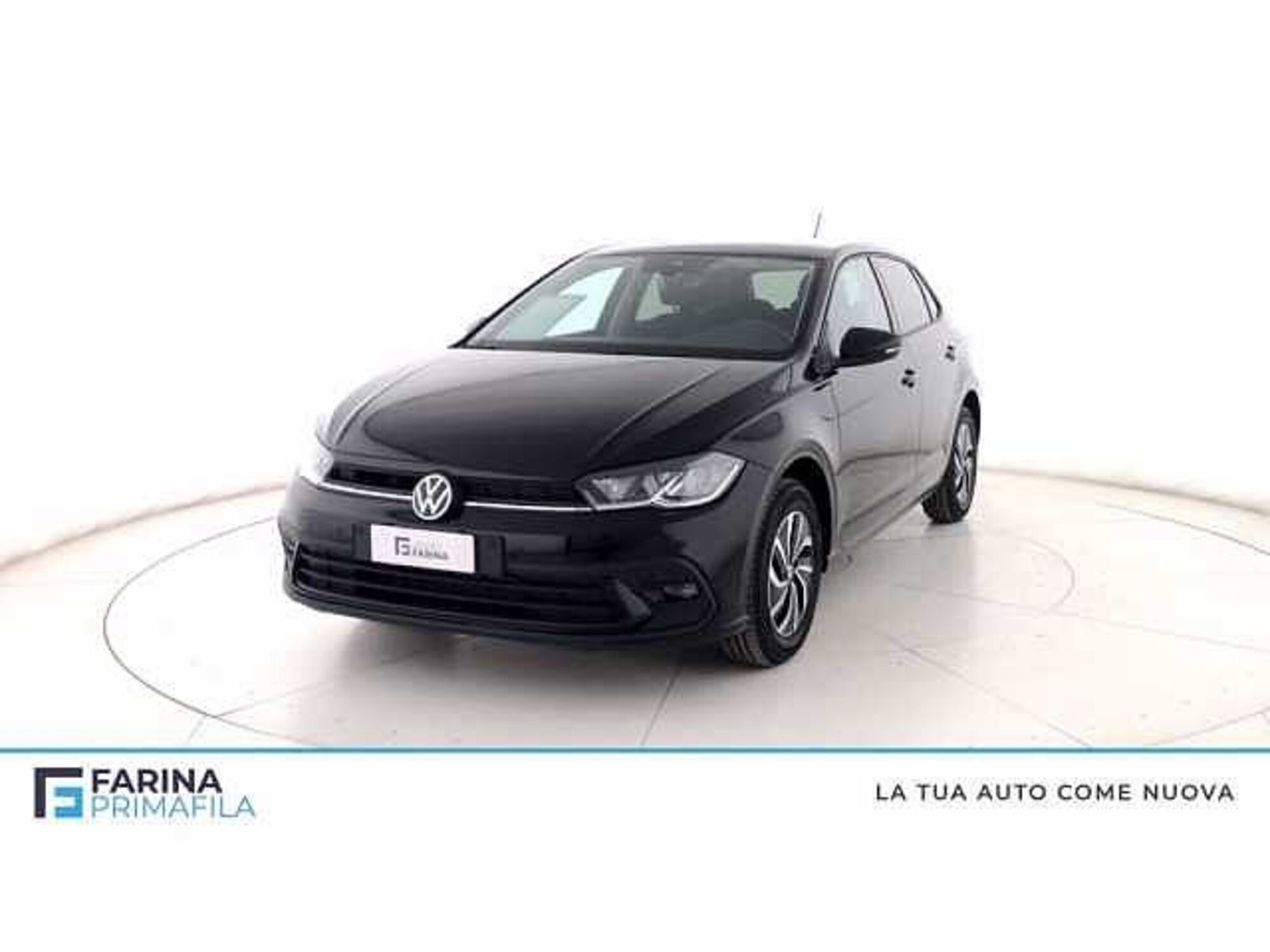 Volkswagen Polo 1.0 tsi Life 95cv nuova a Pozzuoli