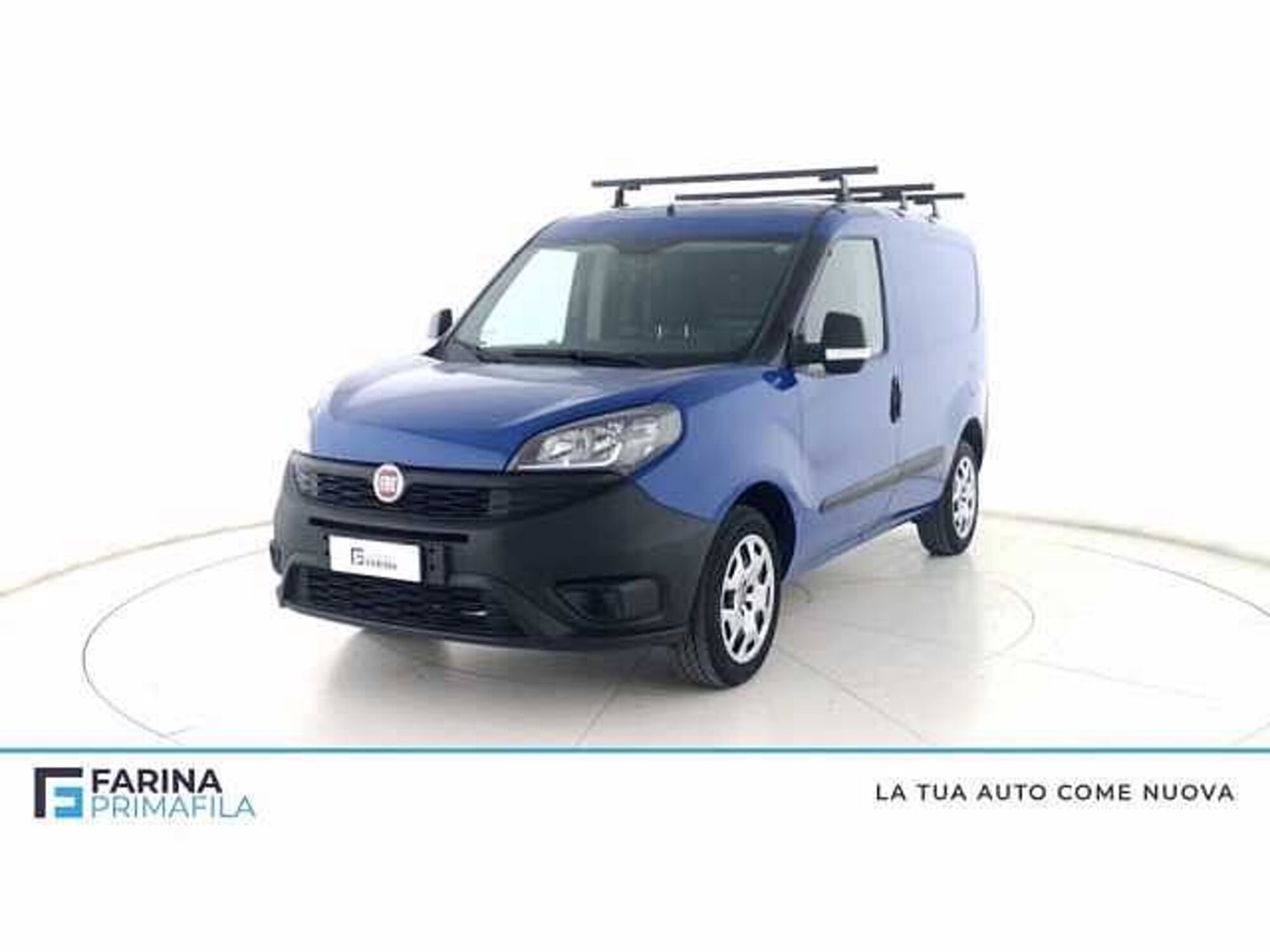 Fiat Dobl&ograve; Furgone 1.4 PC-TN Cargo Lamierato SX  del 2018 usata a Pozzuoli