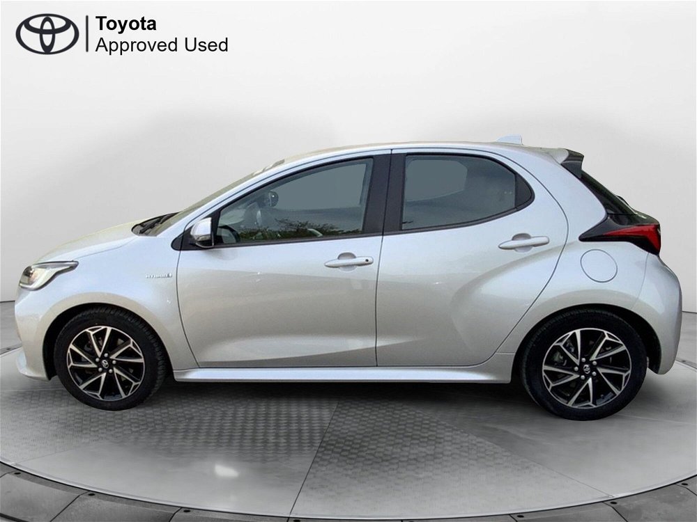 Toyota Yaris 1.5 Hybrid 5 porte Trend del 2021 usata a Citta' di Castello (4)