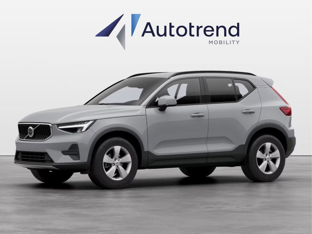 Volvo XC40 nuova a Bari