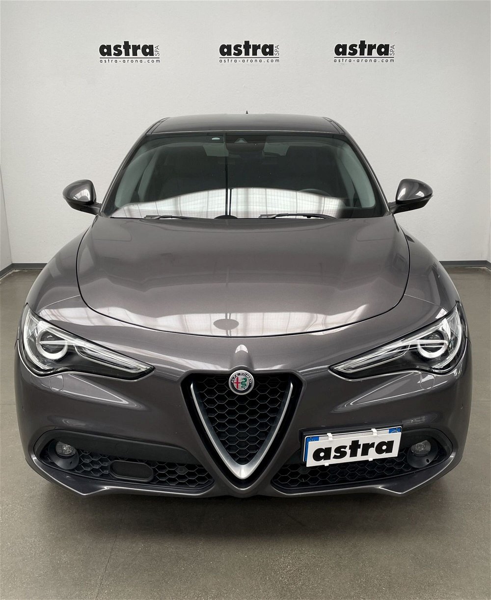 Alfa Romeo Stelvio Stelvio 2.2 Turbodiesel 210 CV AT8 Q4 Executive  del 2020 usata a Arona (2)