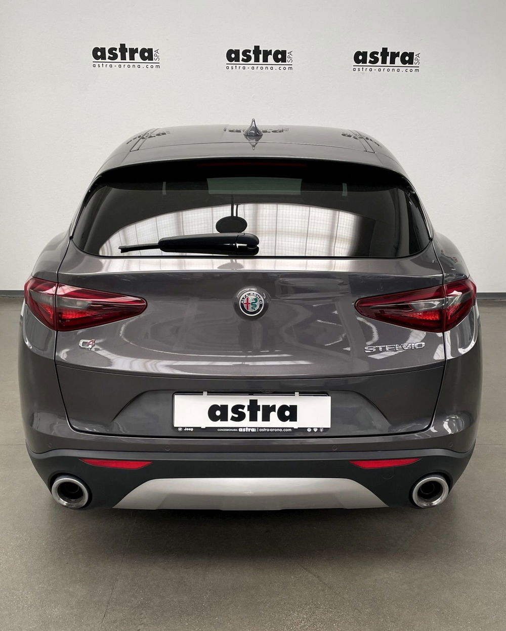 Alfa Romeo Stelvio Stelvio 2.2 Turbodiesel 210 CV AT8 Q4 Executive  del 2020 usata a Arona (5)